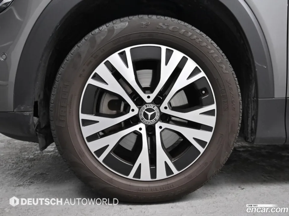 Mercedes-Benz GLB-Class GLB200 d 2024 — миниатюра 5