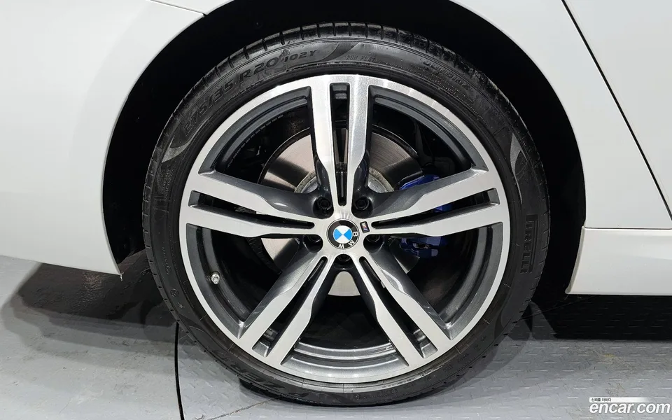 BMW 6 Series GT 630i xDrive M 2024 — миниатюра 2