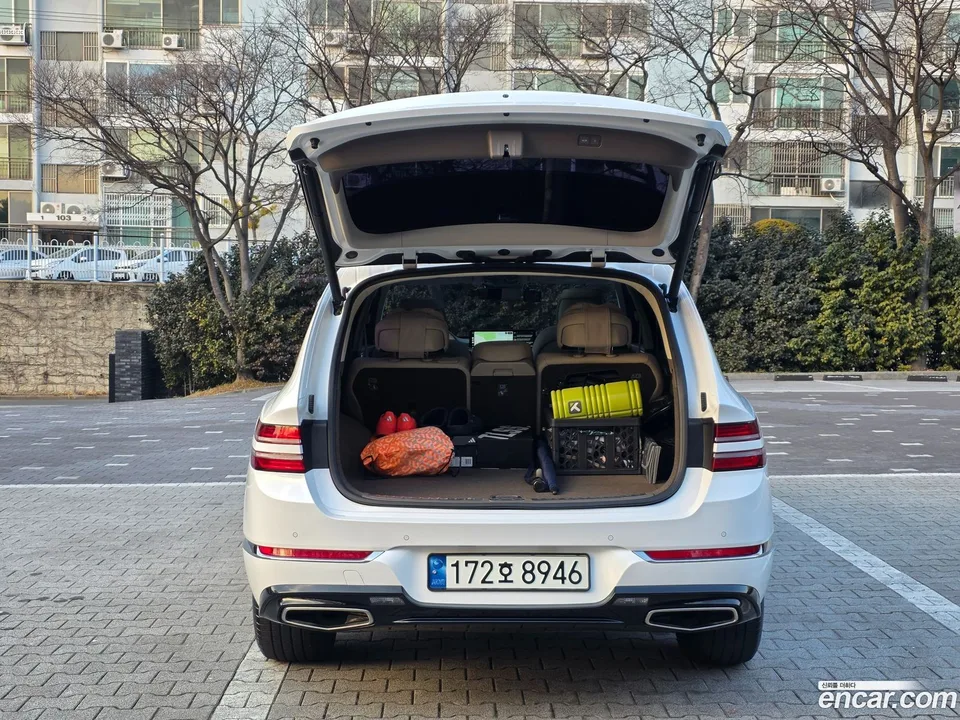 Genesis GV80 2.5T 2WD 2023 — миниатюра 5