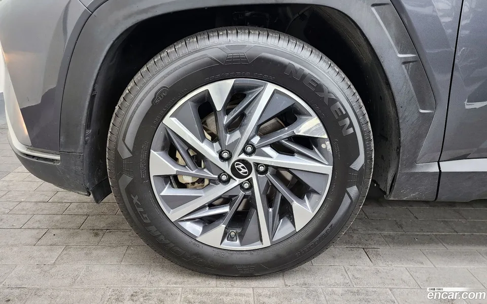 Hyundai Tucson 2.0 4WD 2022 — миниатюра 2