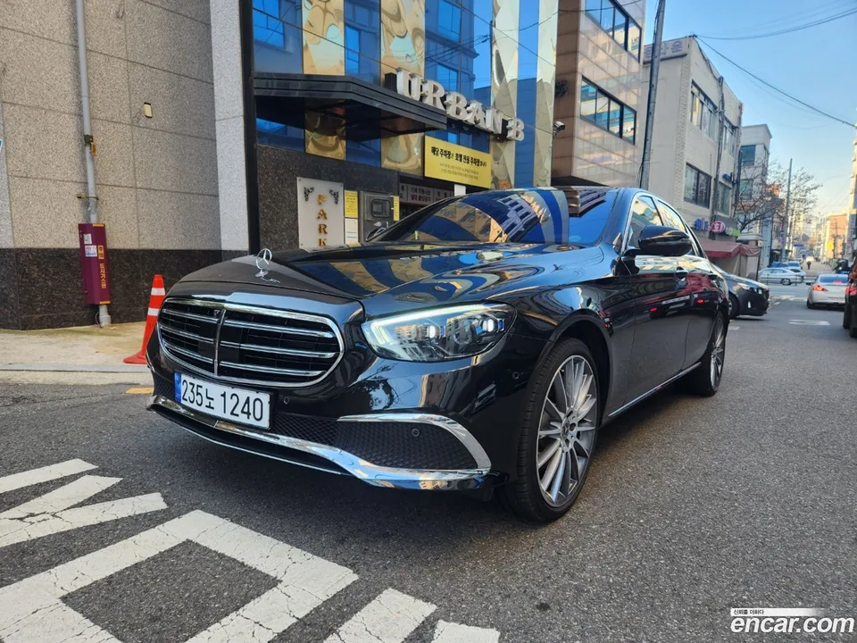 Mercedes-Benz E-Class E450 4MATIC 2023 — миниатюра 2