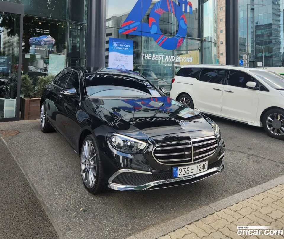 Mercedes-Benz E-Class E450 4MATIC 2023 — фото 1, купить с доставкой в Москву