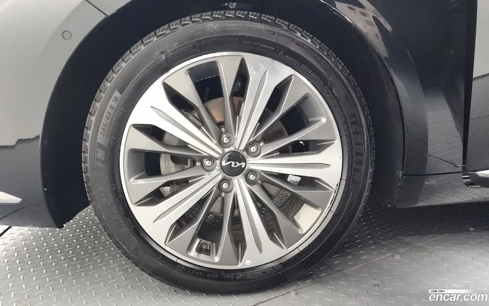 Kia K8 Hybrid 2023 — миниатюра 5