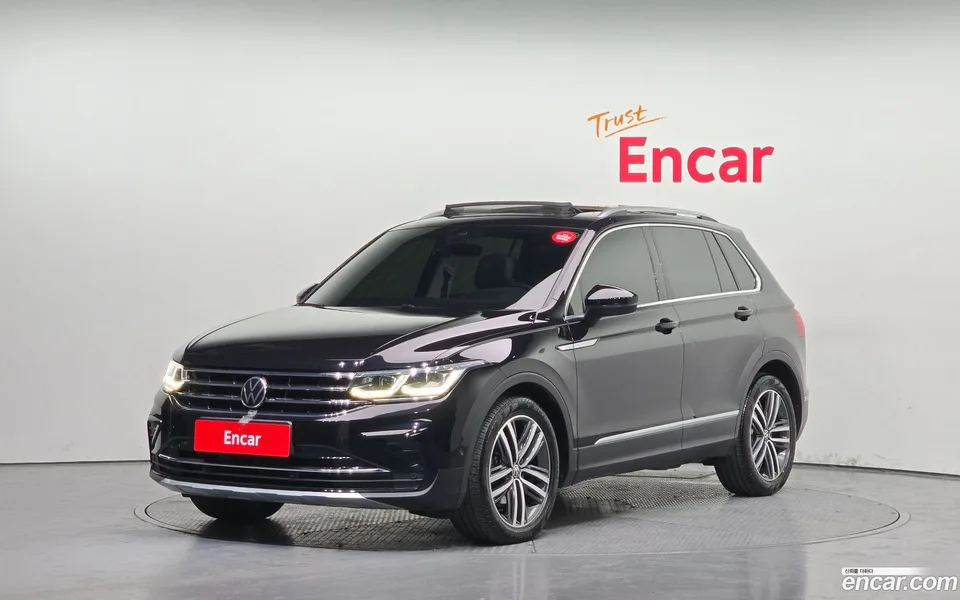 Volkswagen Tiguan 2.0 TDI 2022 — фото 1, купить с доставкой в Москву
