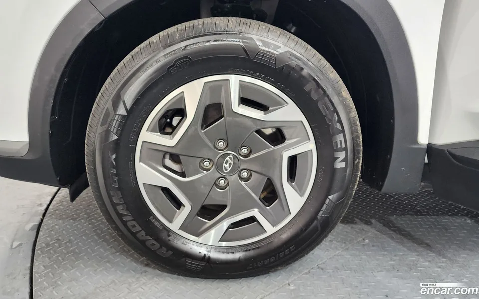 Hyundai SantaFe HEV 1.6 2WD 2022 — миниатюра 2