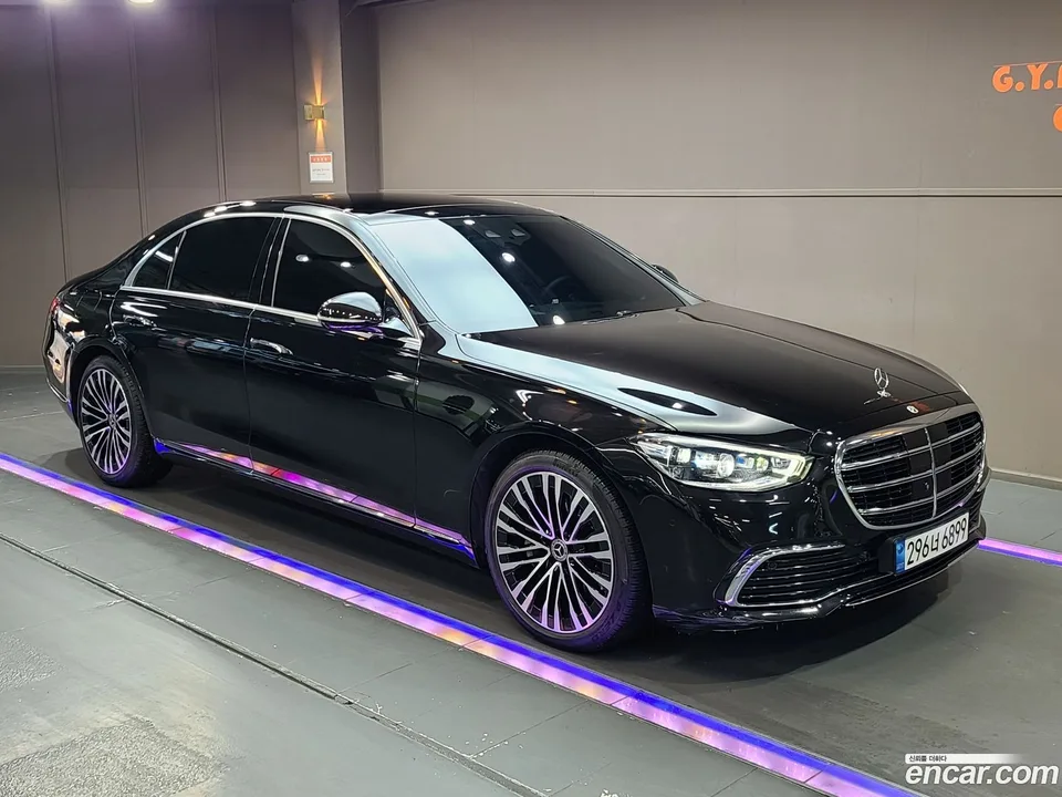 Mercedes-Benz S-Class S450L 4MATIC 2023 — фото 1, купить с доставкой в Москву