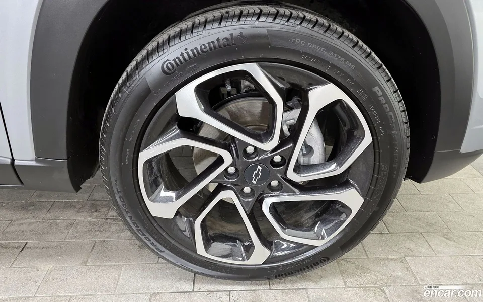 Chevrolet Trax Crossover 1.2 RS 2024 — миниатюра 2