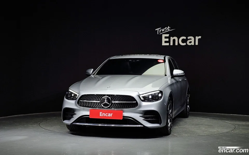 Mercedes-Benz E-Class E220d 4MATIC AMG Line 2022 — миниатюра 3
