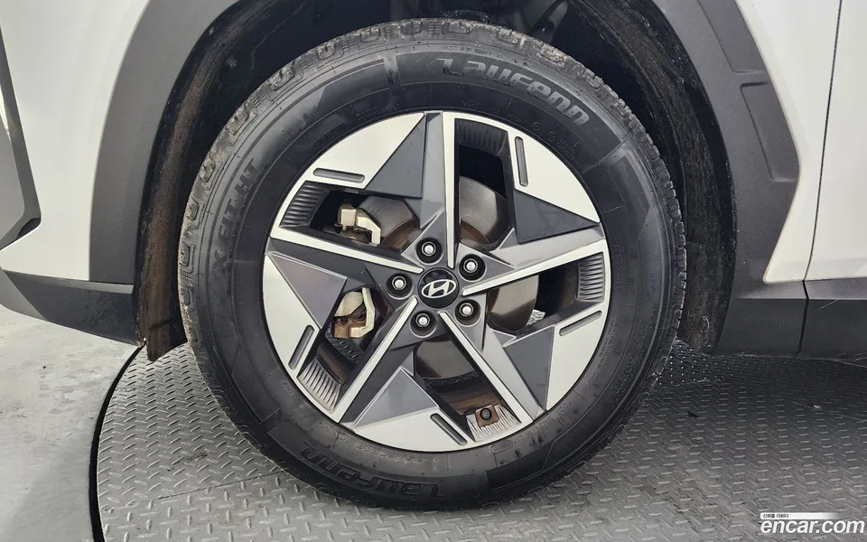 Hyundai Tucson NX4 1.6 2WD 2024 — миниатюра 2