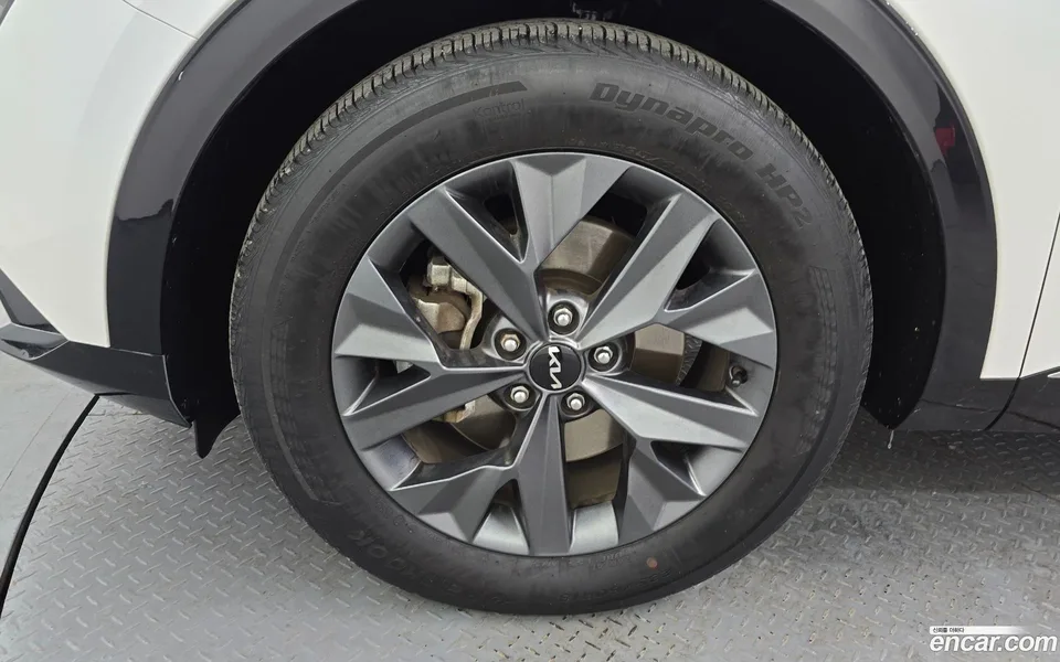 Kia Sportage 2.0 2WD 2023 — миниатюра 2