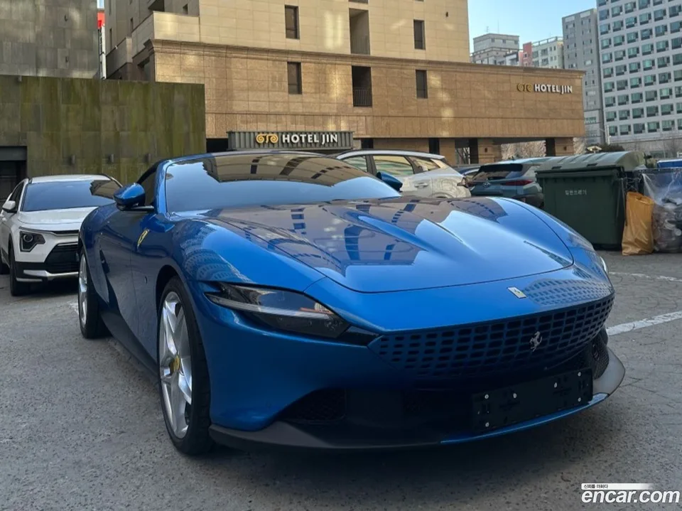 Ferrari Roma 3.9 2024 — photo 1, buy with delivery to Moscow