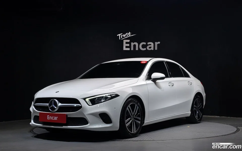 Mercedes-Benz A-Class A220 2022 — фото 1, купить с доставкой в Москву