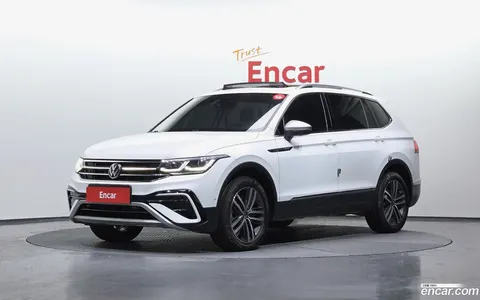 Volkswagen Tiguan Allspace 2023 купить в Москве