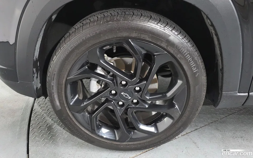 Chevrolet Trax Crossover 1.2 RS 2024 — миниатюра 2
