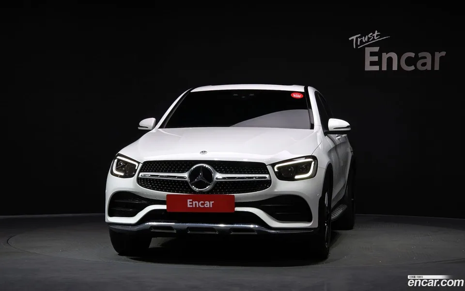 Mercedes-Benz GLC-Class GLC300 4MATIC 2023 — миниатюра 3