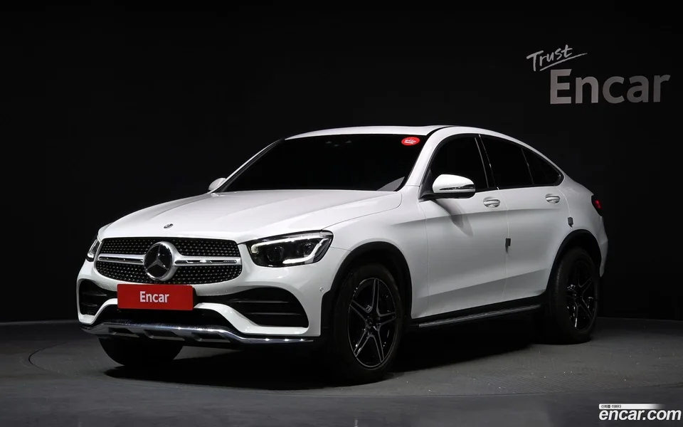 Mercedes-Benz GLC-Class GLC300 4MATIC 2023 — фото 1, купить с доставкой в Москву