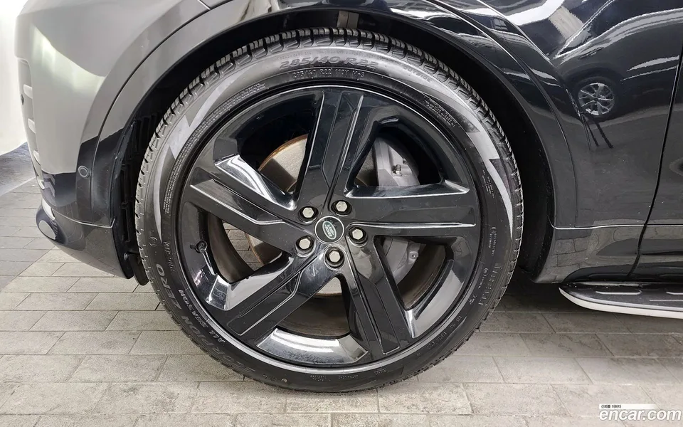 Land Rover Discovery P360 HSE 2024 — миниатюра 2