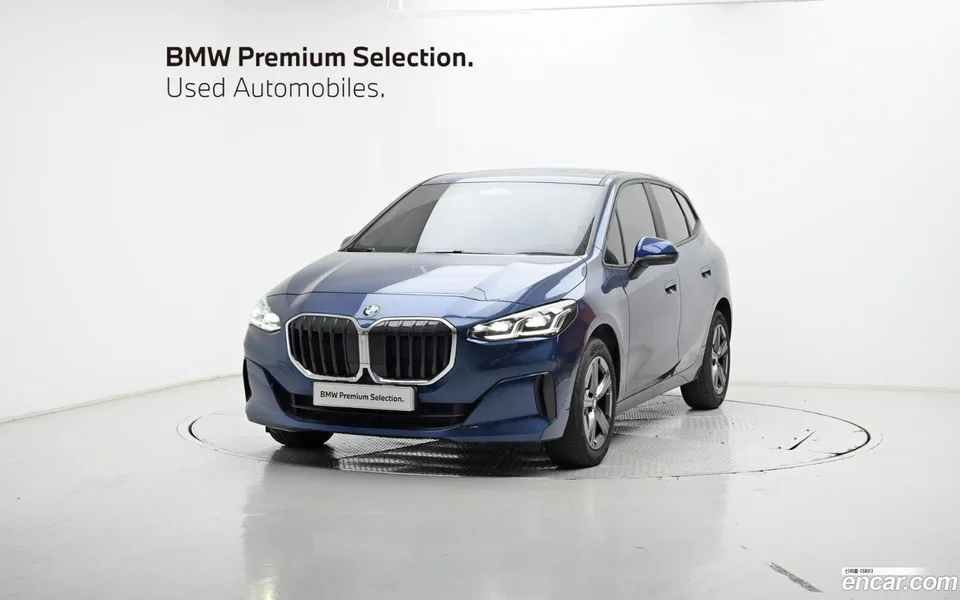 BMW 2 Series Active Tourer 220i 2024 — фото 1, купить с доставкой в Москву