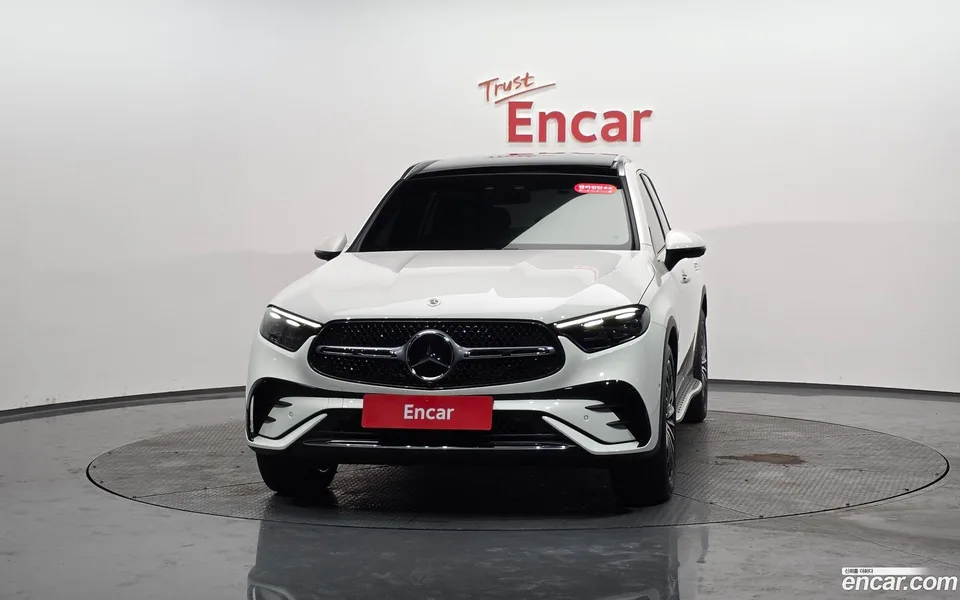 Mercedes-Benz GLC-Class GLC300 4MATIC AMG Line 2025 — миниатюра 3