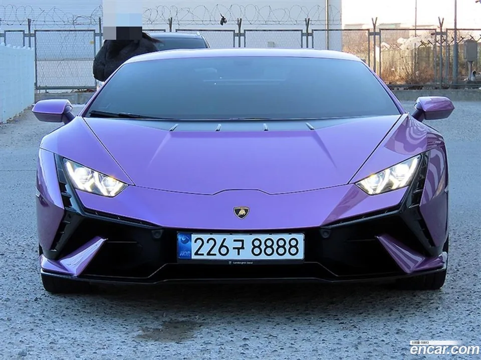 Lamborghini Huracan LP640-2 2023 — фото 1, купить с доставкой в Москву