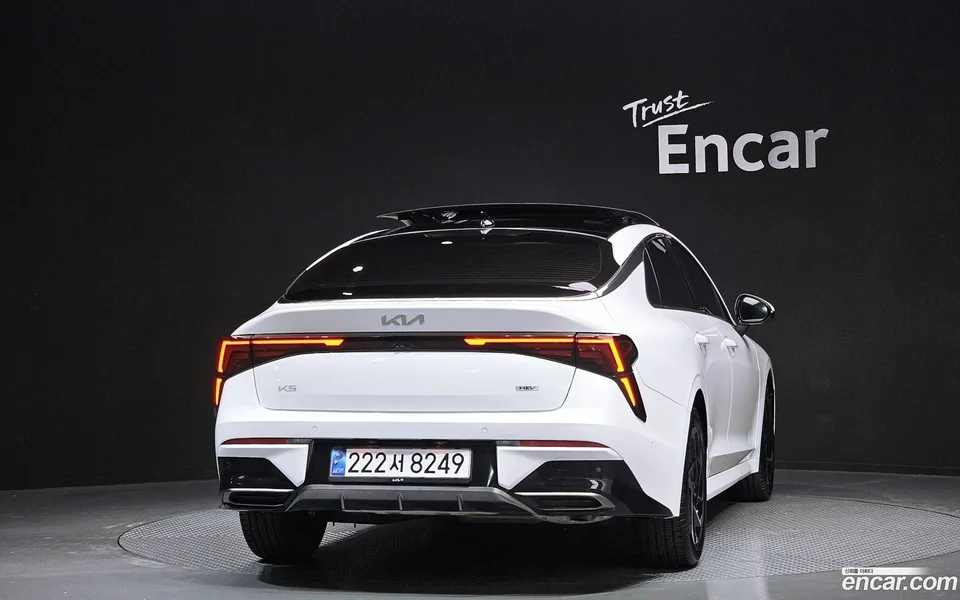 Kia K5 Hybrid 2024 — миниатюра 4