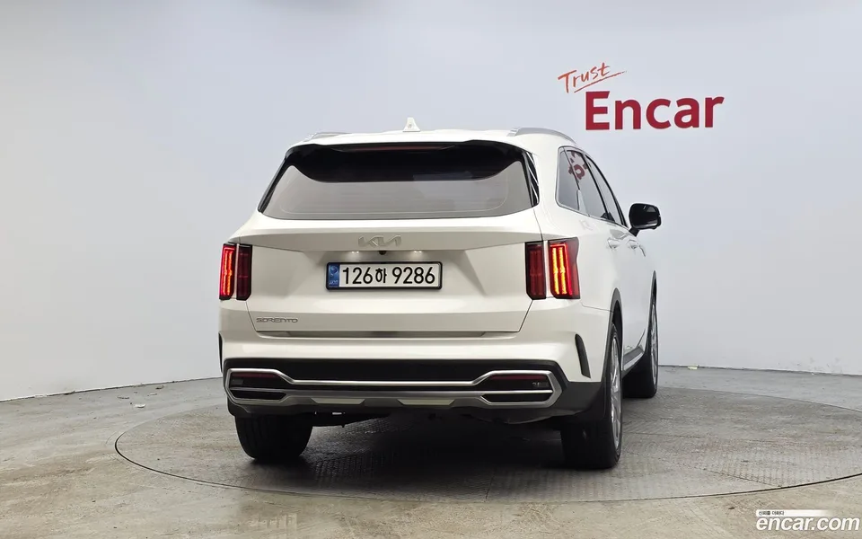 Kia Sorento 2.5T 2WD 2022 — thumbnail 4