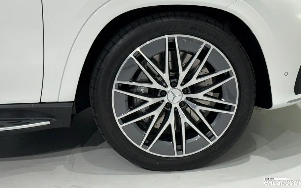 Mercedes-Benz GLE-Class AMG GLE53 4MATIC+ 2025 — миниатюра 2