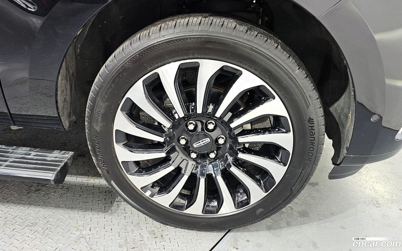 Lincoln Navigator 2023 — 2