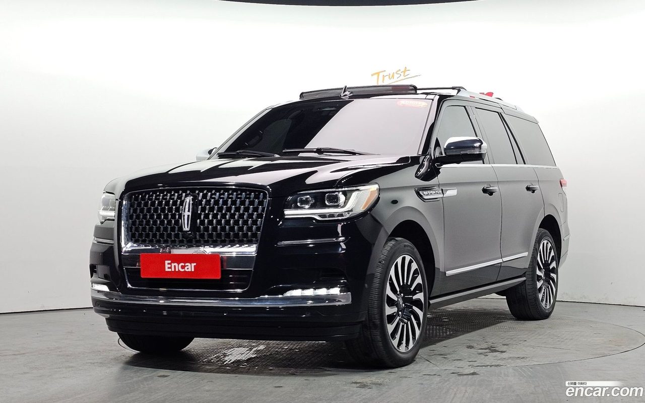 Lincoln Navigator 2023