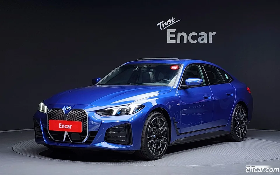 BMW i4 eDrive40 M 2025 — фото 1, купить с доставкой в Москву