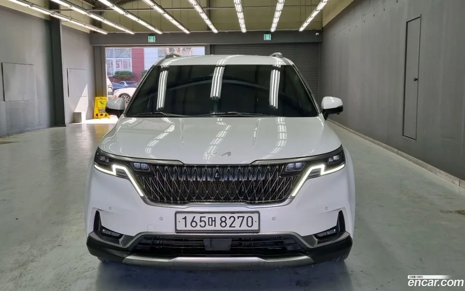 Kia Carnival 9 2023 — миниатюра 3