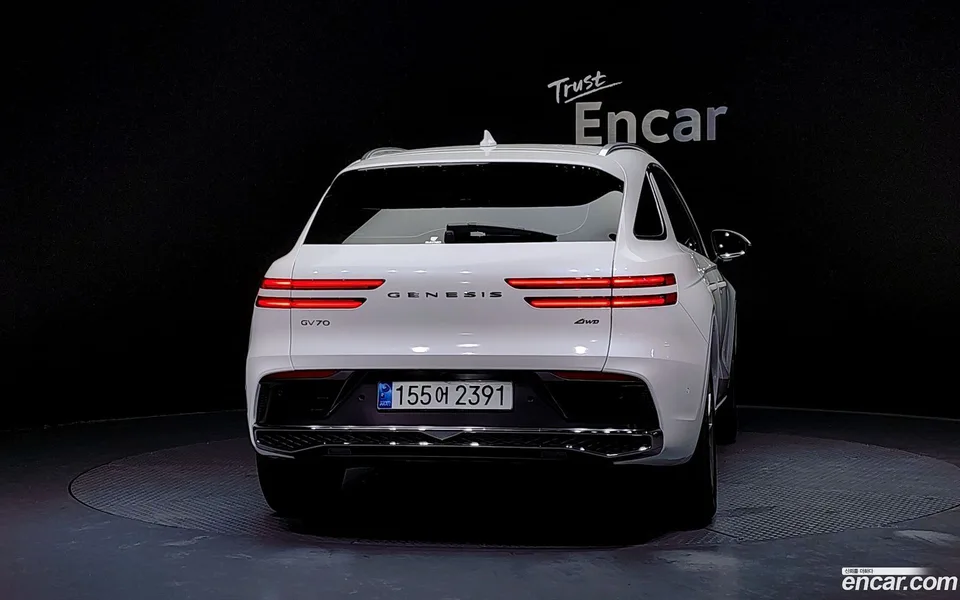 Genesis GV70 2.5T AWD 2024 — миниатюра 4