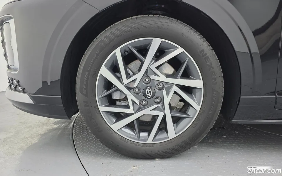 Hyundai Grandeur 2.5 2WD 2023 — миниатюра 2