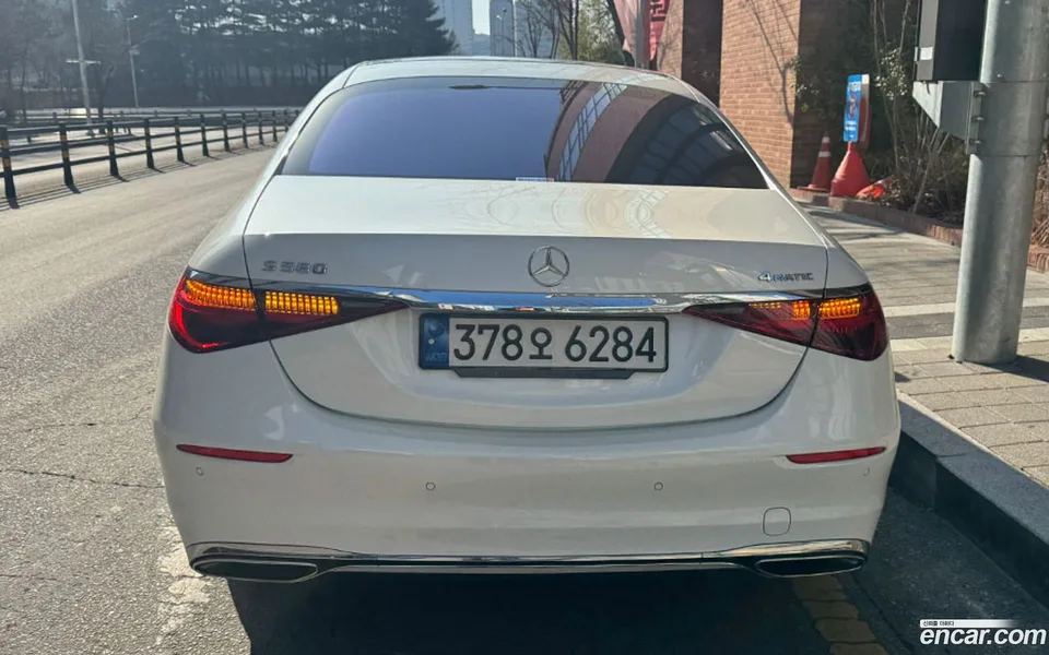 Mercedes-Benz S-Class S580L 4MATIC 2022 — миниатюра 4