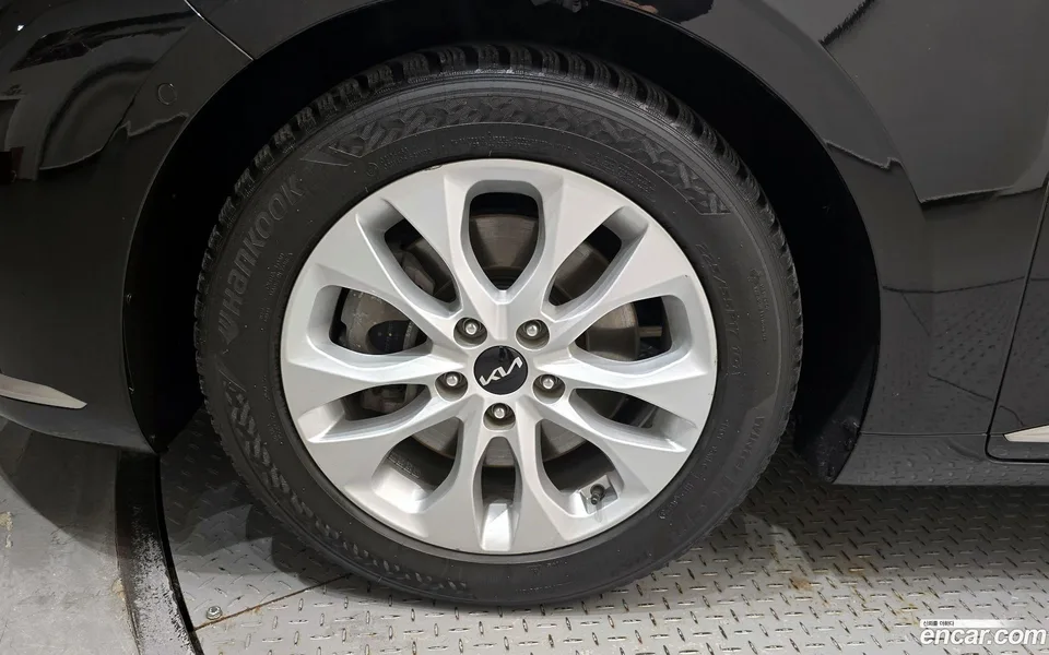 Kia K8 2.5 2WD 2023 — thumbnail 2