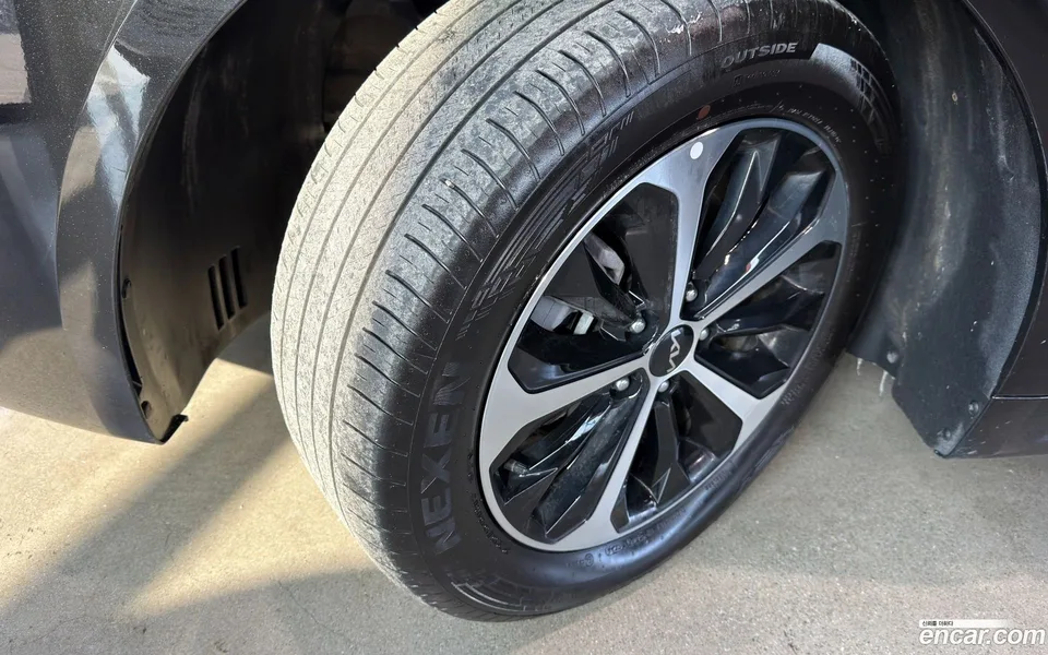 Kia K8 Hybrid 2025 — миниатюра 2