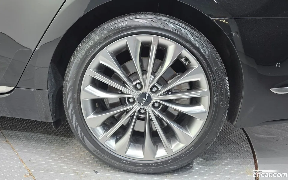 Kia K9 3.8 GDI AWD 2023 — миниатюра 2