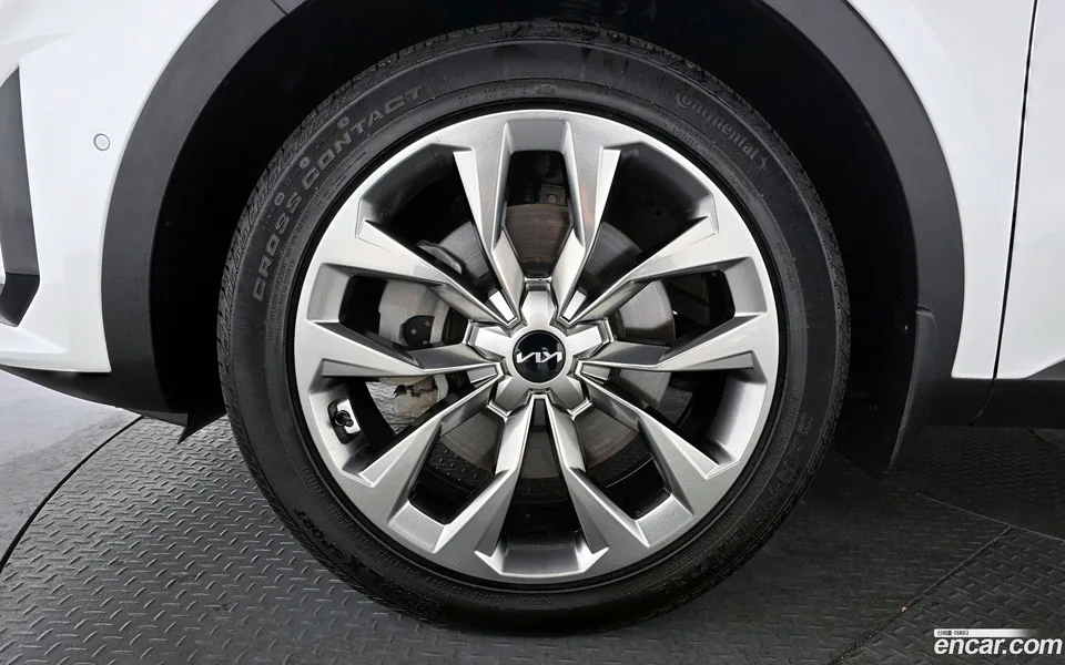 Kia Sorento 2.5T 4WD 2022 — миниатюра 2