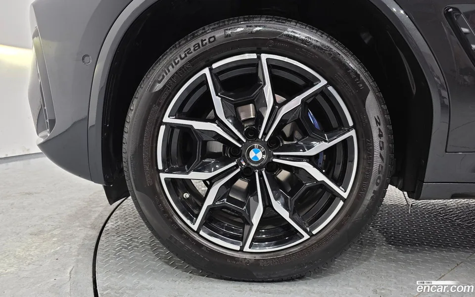 BMW X3 xDrive 20i M 2024 — миниатюра 2
