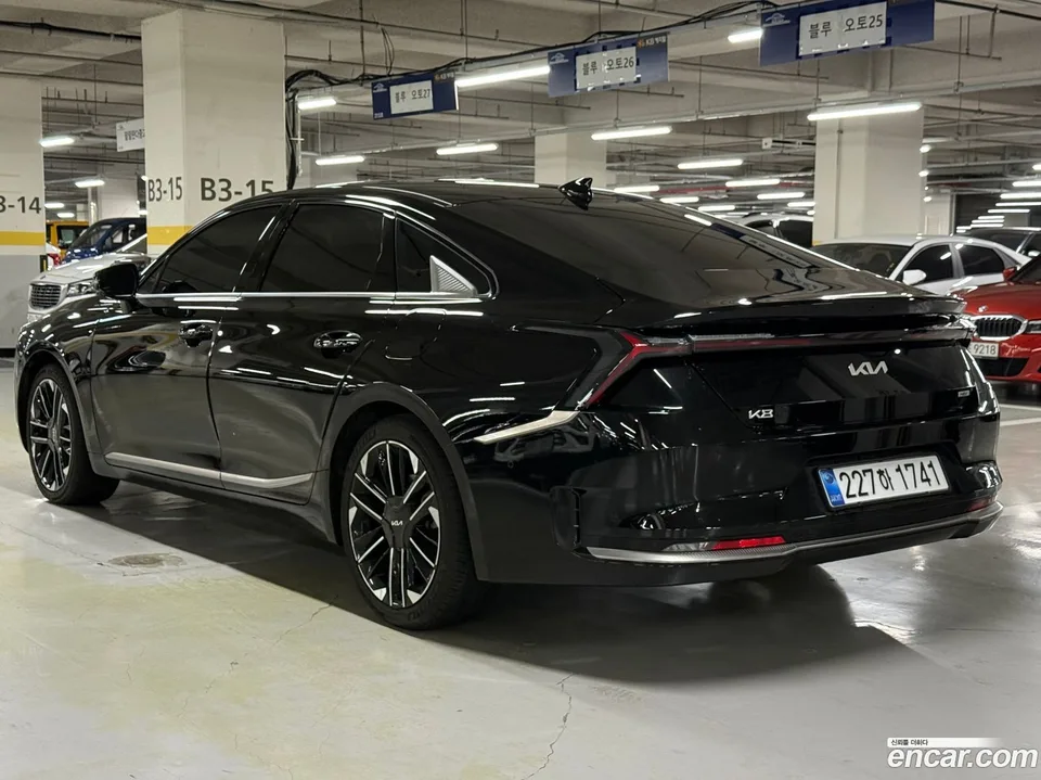 Kia K8 Hybrid 2025 — thumbnail 5