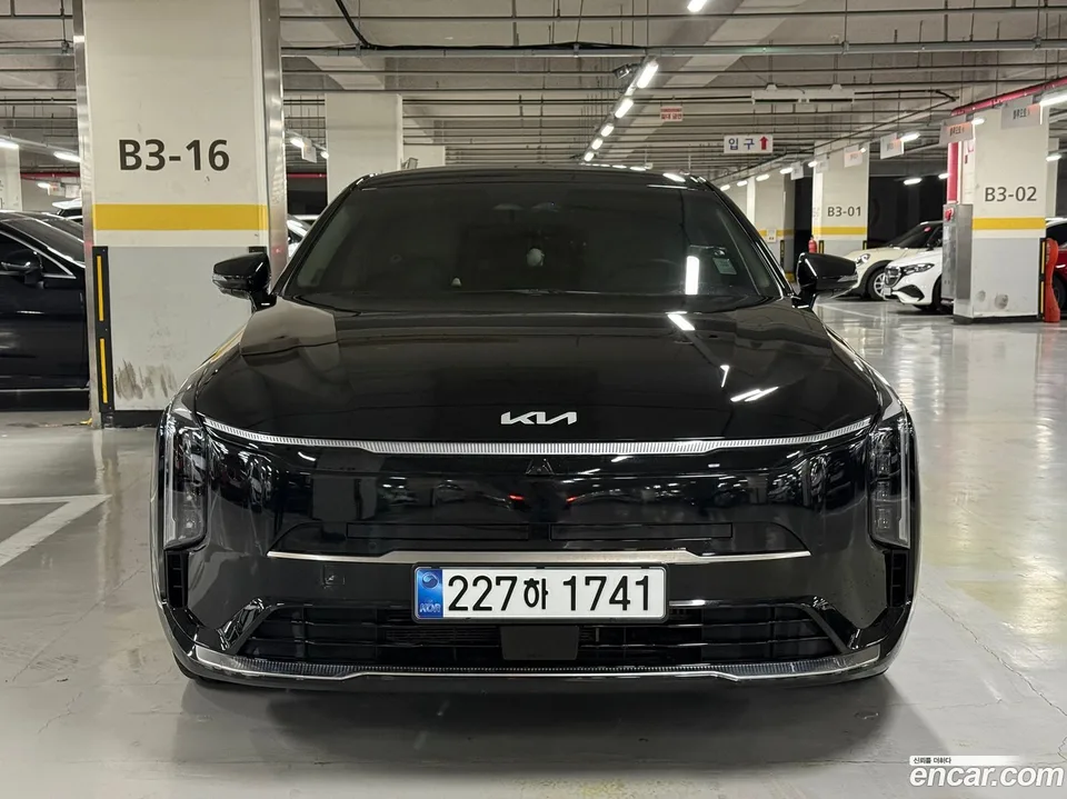 Kia K8 Hybrid 2025 — фото 1, купить с доставкой в Москву