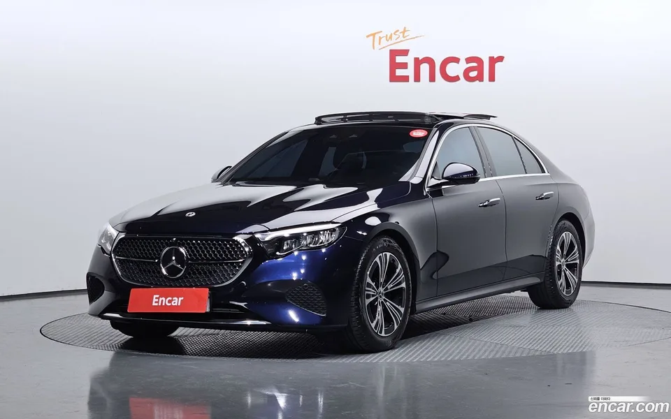 Mercedes-Benz E-Class E200 2025 — фото 1, купить с доставкой в Москву