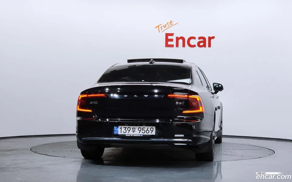 Volvo S90 B6 AWD 2022 — миниатюра 4