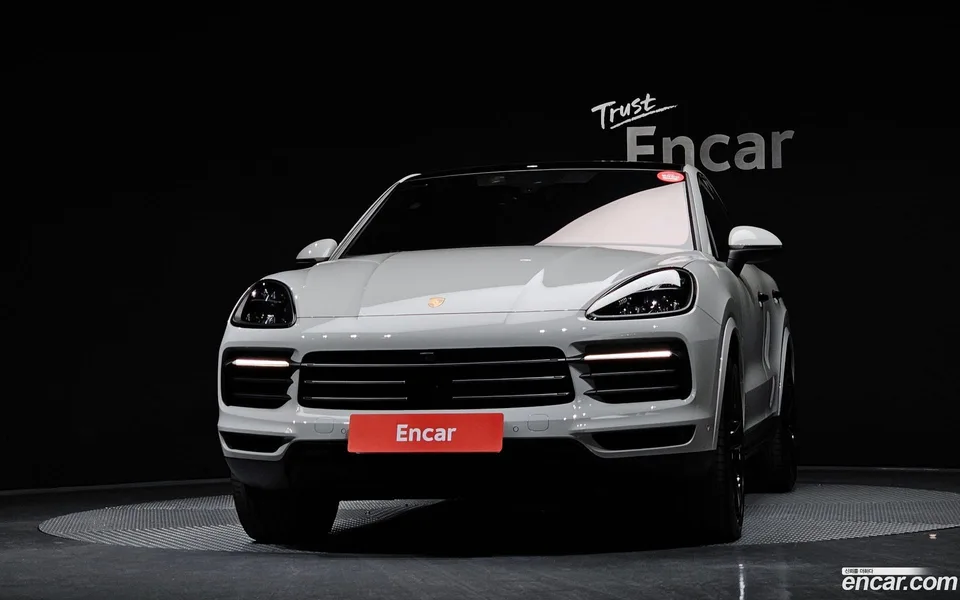 Porsche Cayenne 3.0 2022 — thumbnail 3