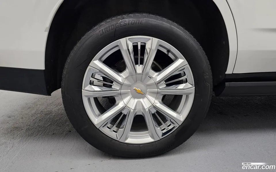 Chevrolet Tahoe 6.2 4WD 2022 — миниатюра 5