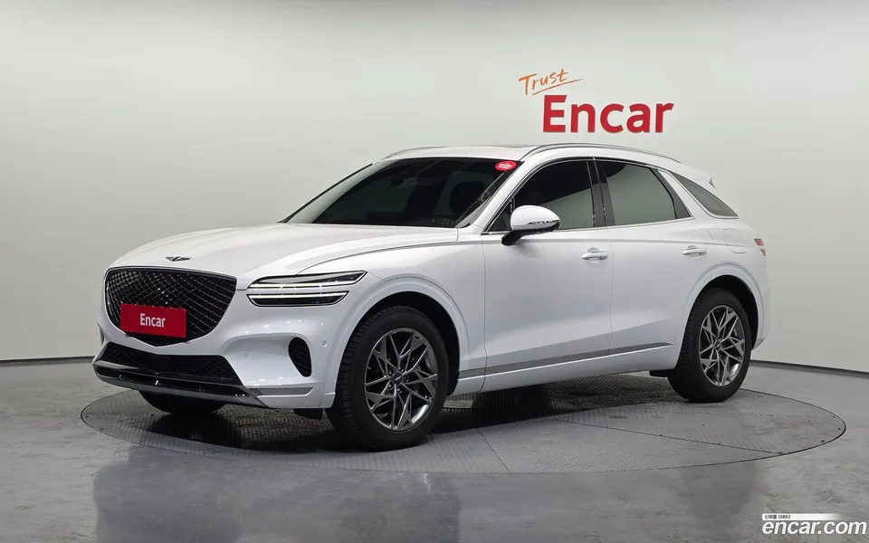 Genesis GV70 2.5T AWD 2023 — фото 1, купить с доставкой в Москву
