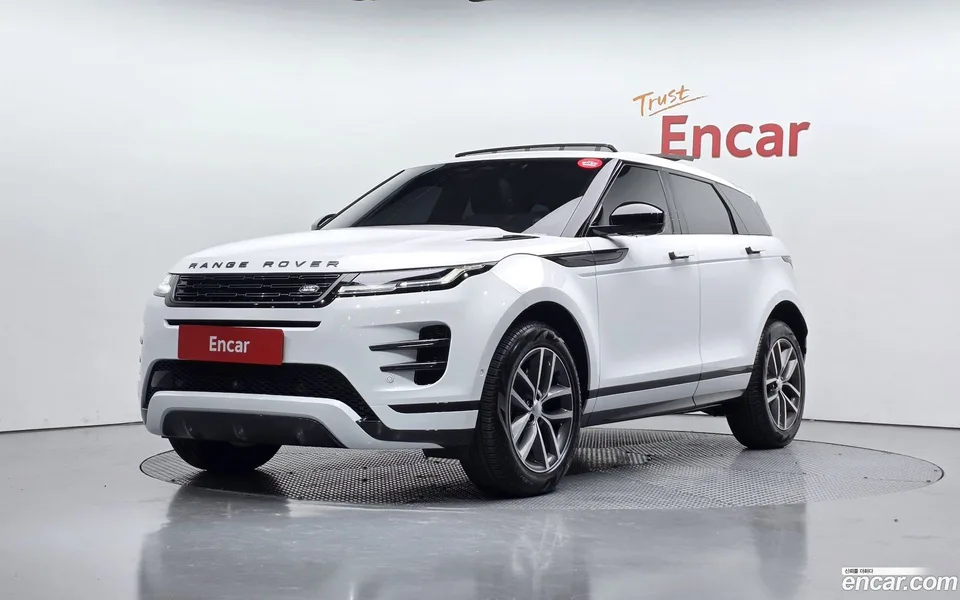 Land Rover Range Rover Evoque P250 SE 2025 — фото 1, купить с доставкой в Москву