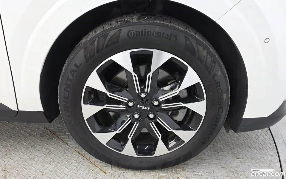 Kia Carnival 9 2022 — миниатюра 2