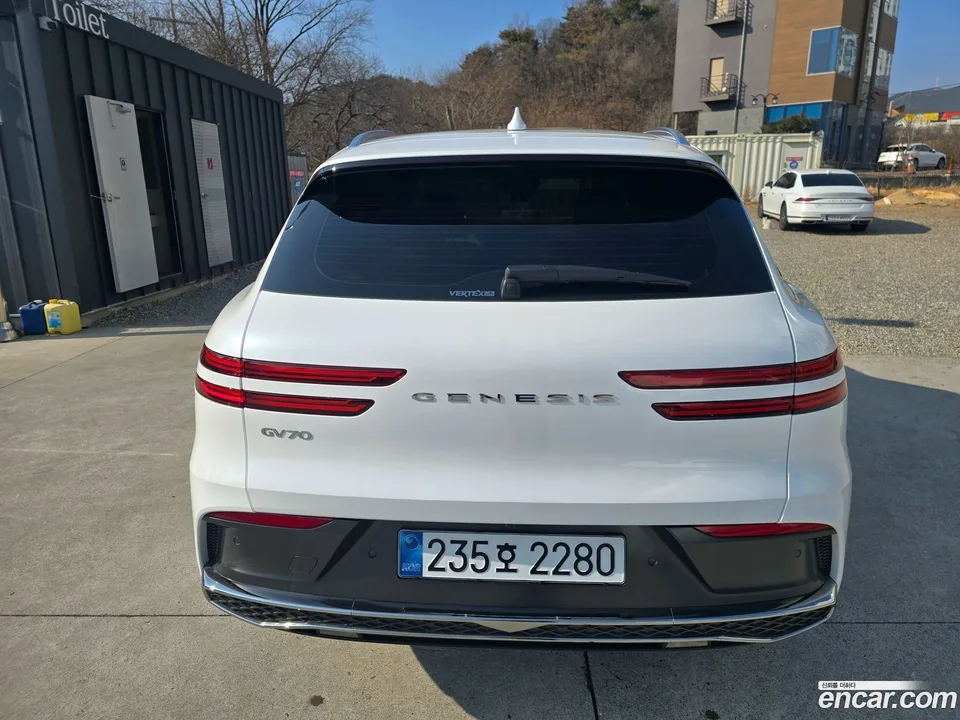 Genesis GV70 2.5T 2WD 2025 — миниатюра 4