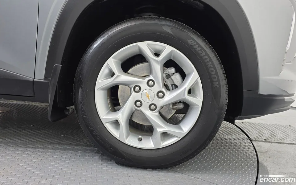 Chevrolet Trax Crossover 1.2 LT 2024 — миниатюра 2